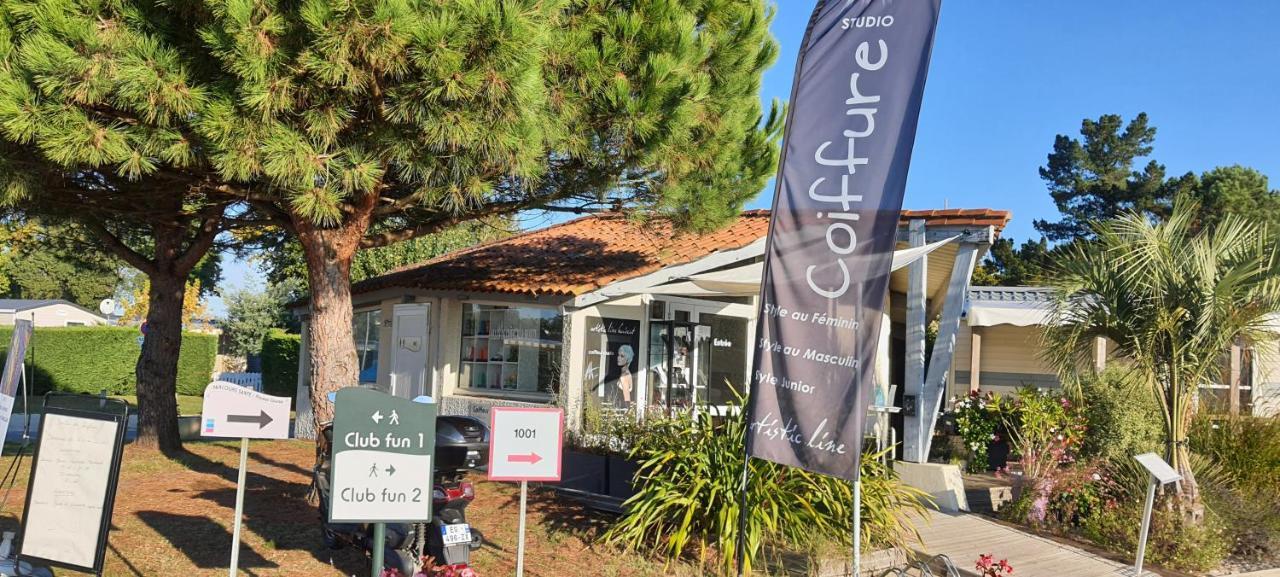 לס מתה Mobilhome 2Ch Climatise-Terrasse Fermee-4 Velos-Camping 4 Etoiles Les Charmettes מראה חיצוני תמונה