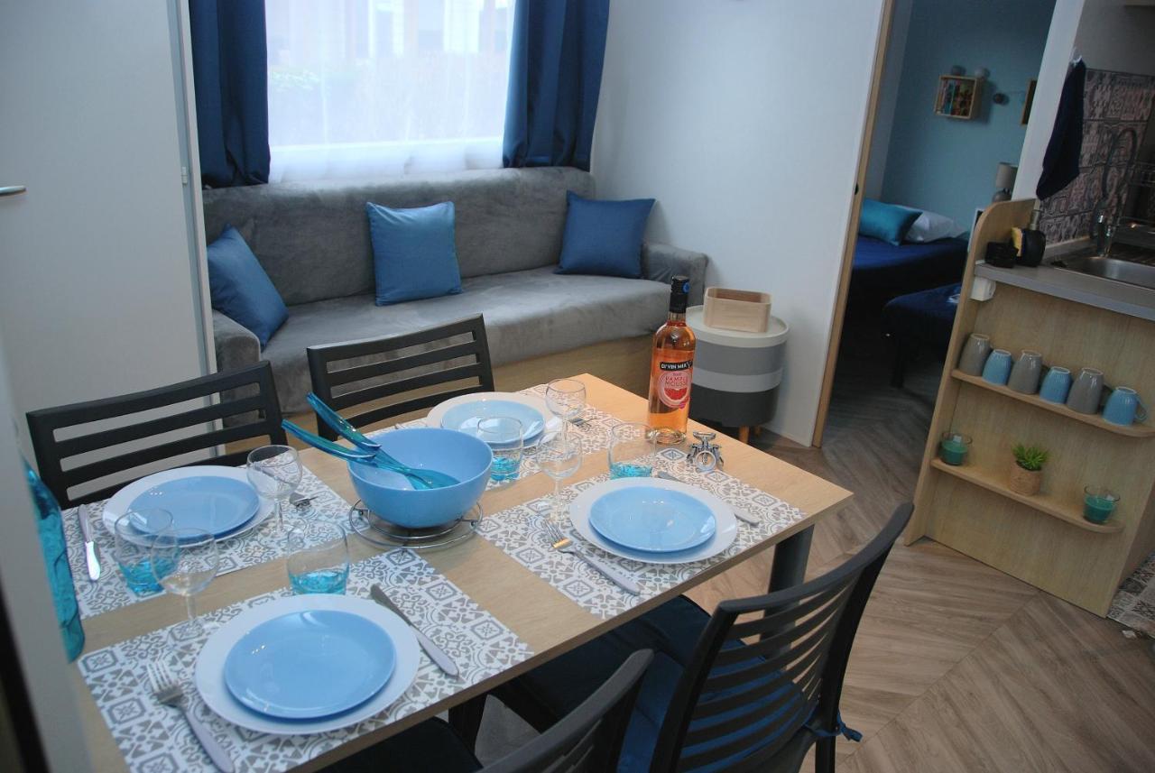 לס מתה Mobilhome 2Ch Climatise-Terrasse Fermee-4 Velos-Camping 4 Etoiles Les Charmettes מראה חיצוני תמונה