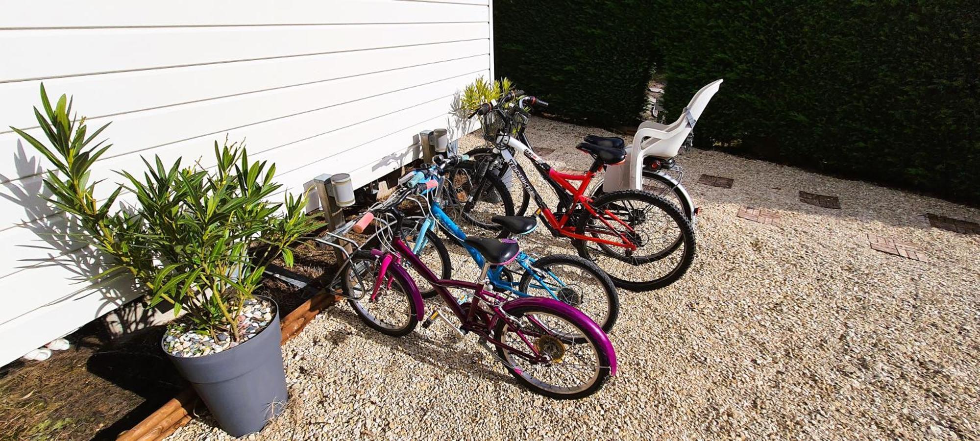 לס מתה Mobilhome 2Ch Climatise-Terrasse Fermee-4 Velos-Camping 4 Etoiles Les Charmettes מראה חיצוני תמונה